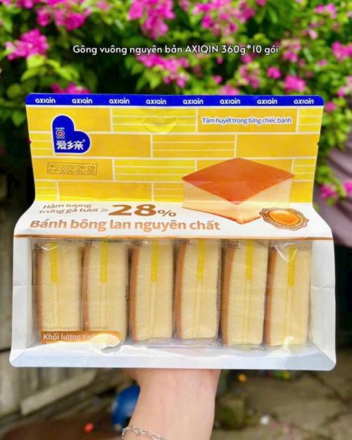 Bánh bông lan nguyên chất